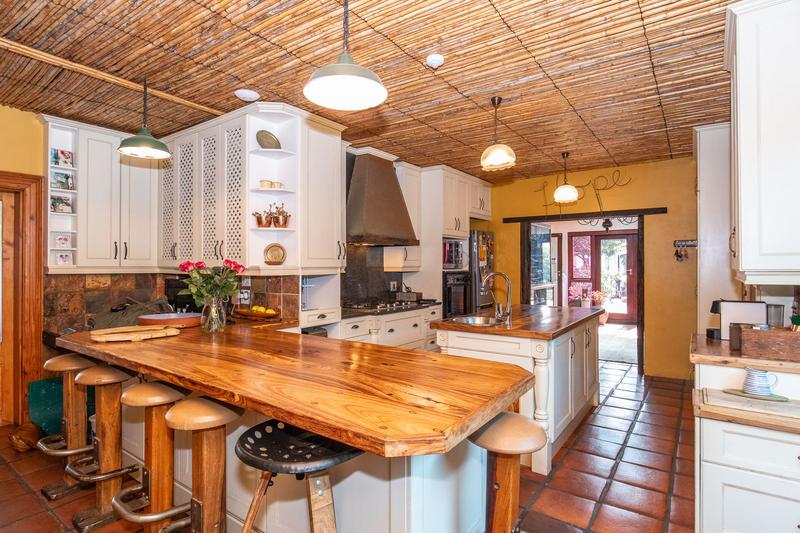 6 Bedroom Property for Sale in Plumstead Western Cape